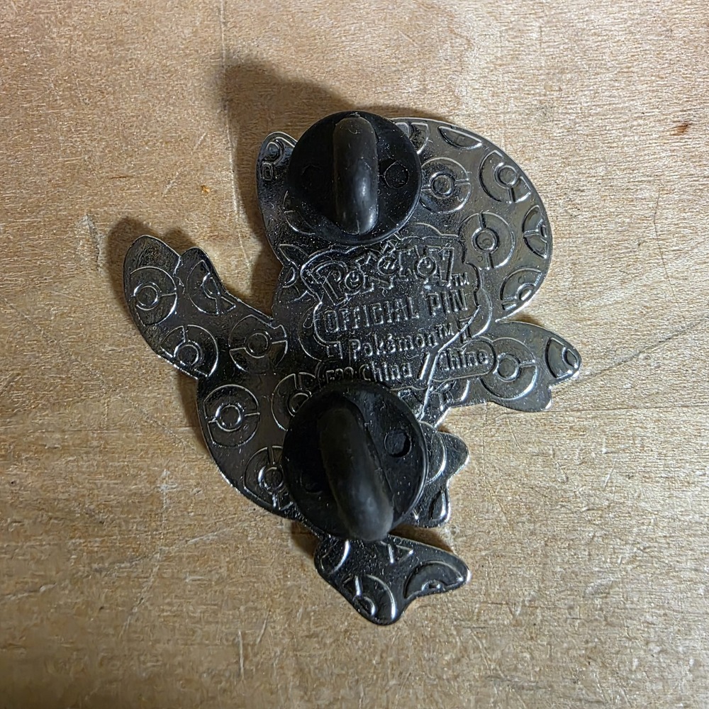 Quaxly Official Pokemon Enamel Pin - Pokemon Paldea Collection - Picture 3 of 3